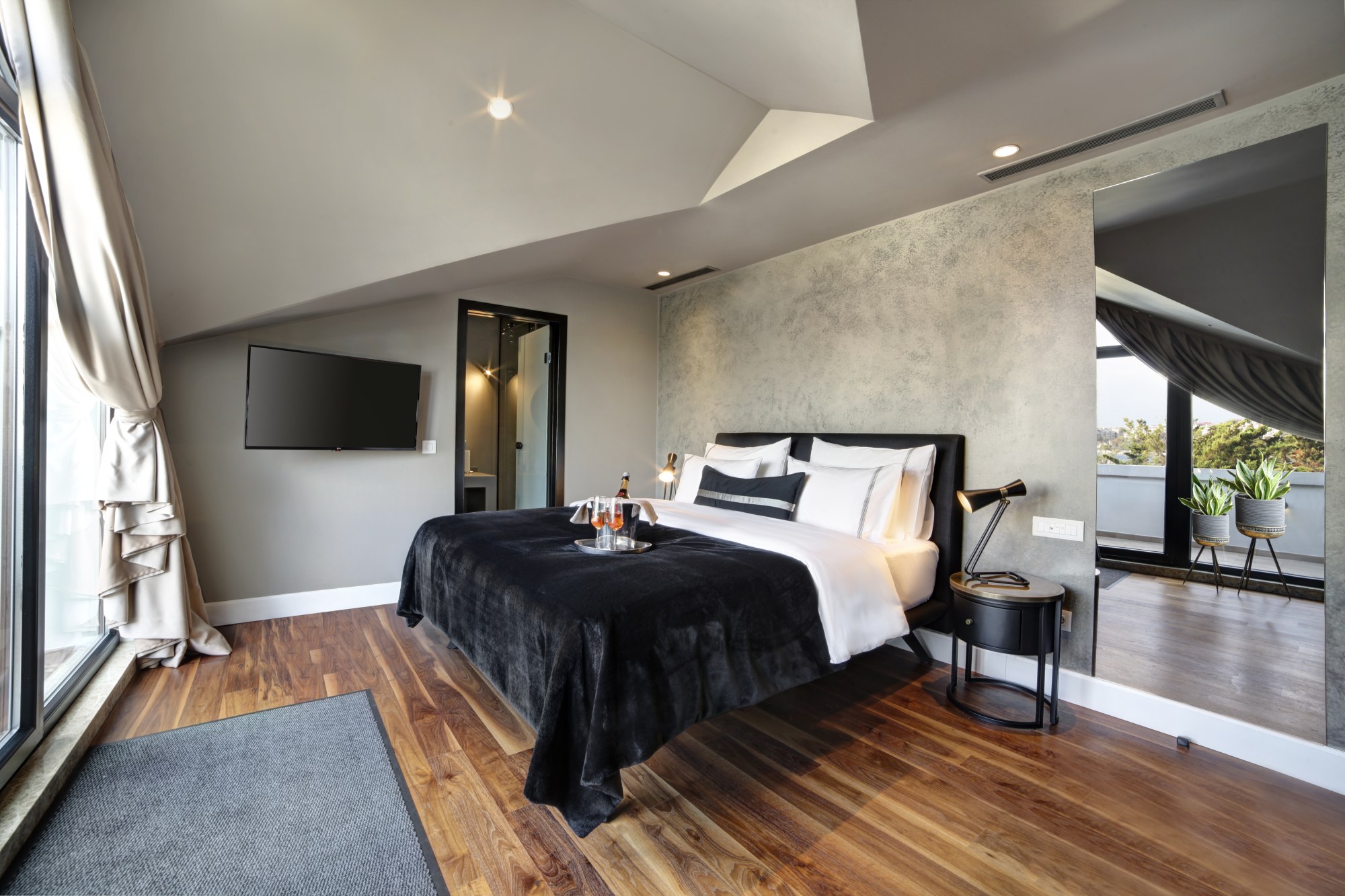 Terrace Room